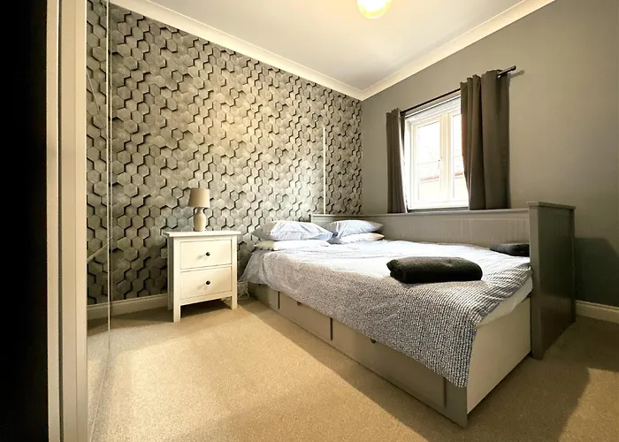 Σπίτι διακοπών Stylish Village Townhouse W/ Parking - Near & York